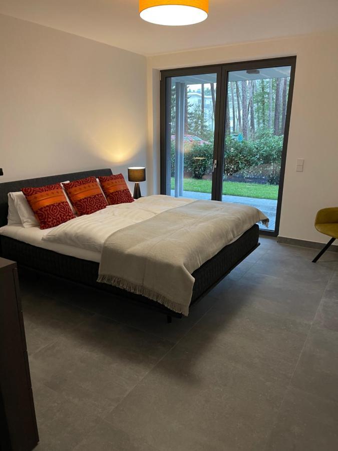 Basalt Lodge Am Lehnitzsee โอราเนียนบวร์ก ภายนอก รูปภาพ