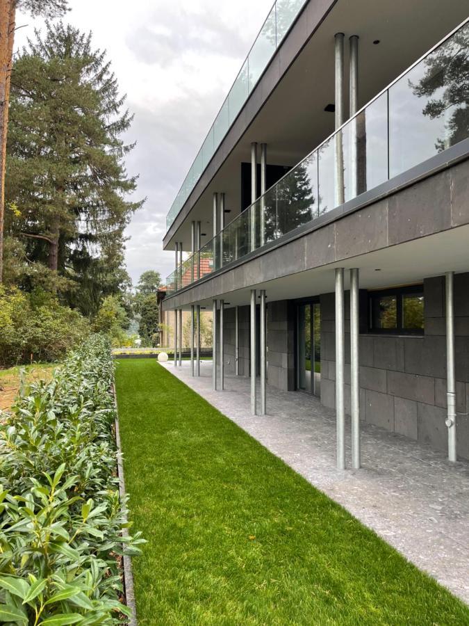 Basalt Lodge Am Lehnitzsee โอราเนียนบวร์ก ภายนอก รูปภาพ